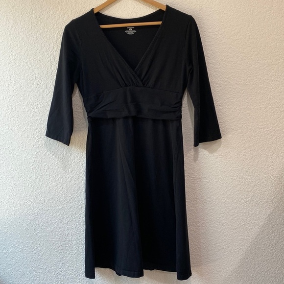 Patagonia Women's Margot V Neck 3/4 Sleeve Black Cotton Blend Dress Size M - Picture 1 of 7